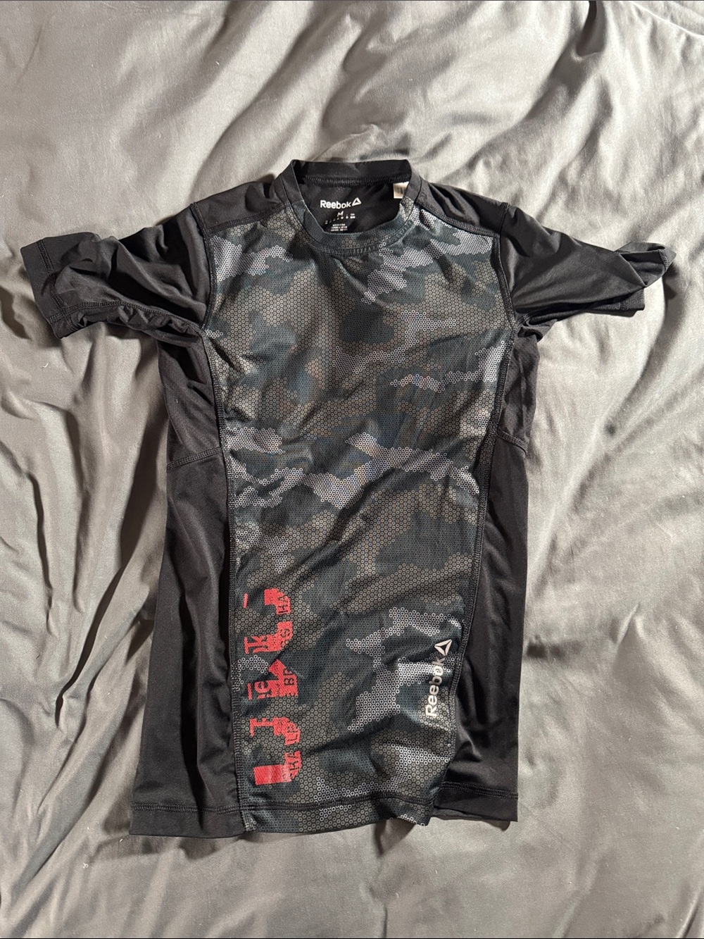 Reebok Men’s Black & Gray Camo Swim Rash Guard with Red Logo